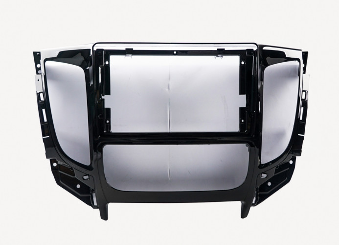 Штатная магнитола Carmedia OL-9567-Q Mitsubishi Pajero Sport 2017+