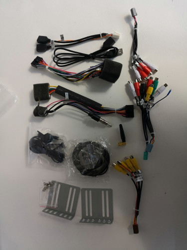 Штатная магнитола Carmedia U9-6503-T8 Nissan Tiida (2004-2014)