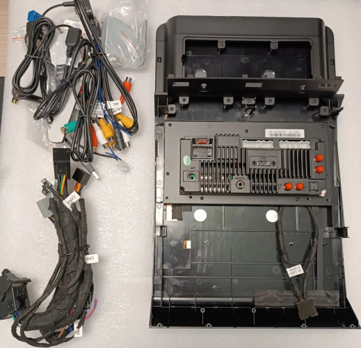 Штатная магнитола Carmedia ZF-3035-S3-GE Ford F150 (2015-2019) (SYNC 3)