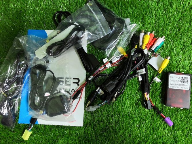 Штатная магнитола Сarmedia KR-9235-S10 Hyundai Santa Fe 2012+ (DM)