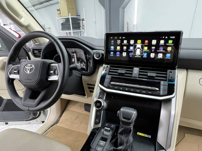 Штатная магнитола Radiola RDL-LC300 Toyota Land Cruiser 300 (2021-2026)