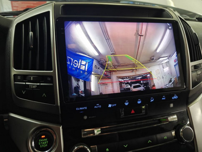 Переходная рамка Toyota Land Cruiser 200 (2007-2015) F3 Тип-C (10")