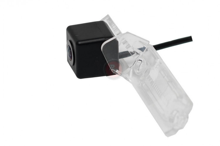 Камера заднего вида Redpower Premium VW148 VW Passat B5 и B6 Sedan, Touran (03-10), Golf 5, Jetta (06-10), CC (08-11), Multivan T5