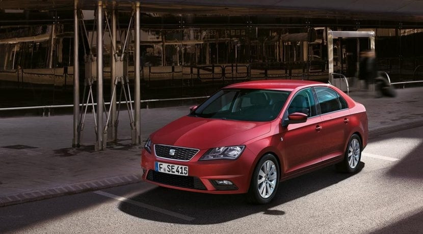 Комплект доводчиков дверей Rulium для Seat Toledo 2012-2019