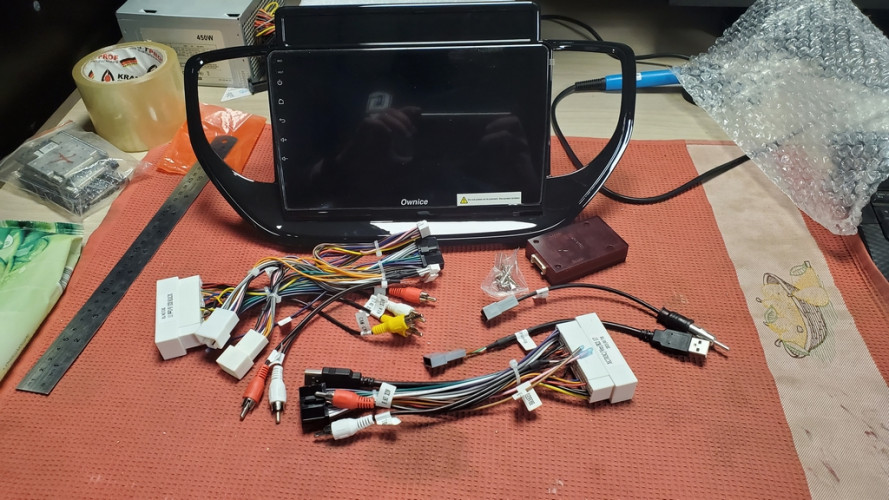 Штатная магнитола Carmedia OL-9714-Q Hyundai Solaris 2020+