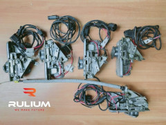 Комплект доводчиков дверей Rulium для Cadillac XT6 2020+