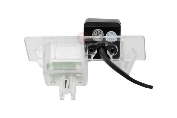 Камера заднего вида Redpower Premium VW373 VW Skoda, VW, Seat , Audi (диодная подсветка,разъём)