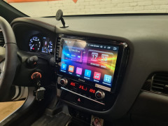 Штатная магнитола Carmedia OL-1573-Q Mitsubishi Outlander 2020+