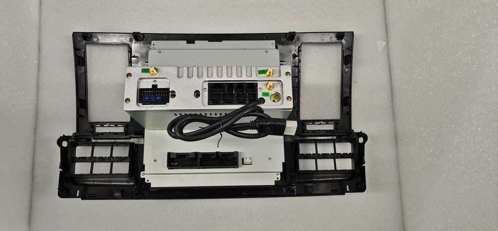 Штатная магнитола Carmedia NH-V9001 Vw Multivan T6 2015-2019