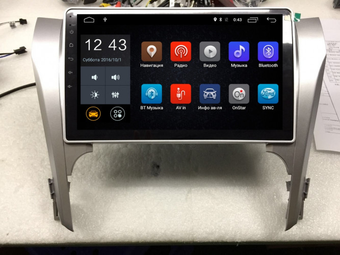 Штатная магнитола Carmedia NM-049-MTK Toyota Camry (2011-2014) (V50)