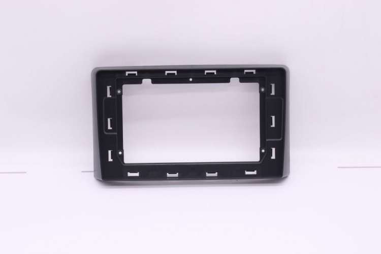 Переходная рамка Toyota Noah 2 R70 / Voxy (2007-2013) (10")