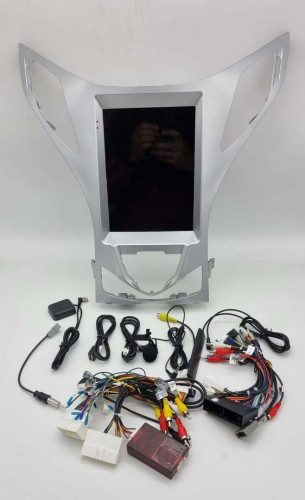 Штатная магнитола Carmedia NH-H1002 Hyundai Grandeur/Azera 2011-2015