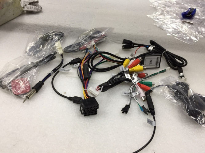 Штатная магнитола Carmedia NM-044-MTK Toyota Corolla (2006-2013)