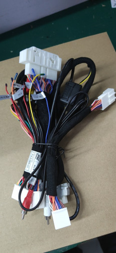 Штатная магнитола Carmedia MRW-3923 Toyota Land Cruiser 200 2015+ Top