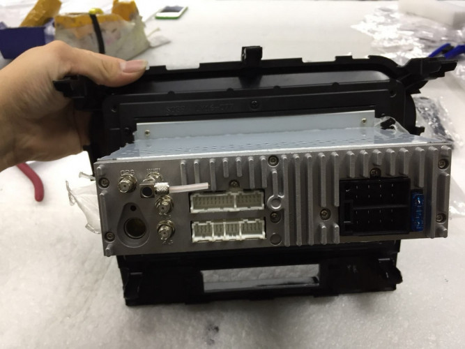 Штатная магнитола Carmedia NM-095-MTK Suzuki Vitara 2015+