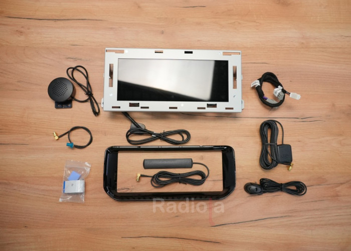 Штатная магнитола Radiola RDL-1667 Land Rover Range Rover Sport 2 (2013-2016) Bosch