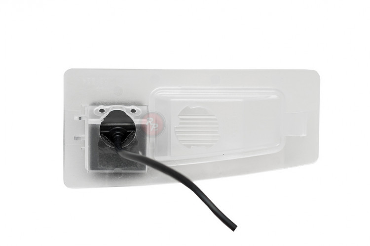 Камера заднего вида Redpower Premium MAZ361 Mazda 3 (2014+) Седан