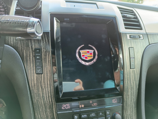 Штатная магнитола Tesla style Teyes TPRO 2 4/32 Cadillac Escalade GMT900 3 (2006-2014)