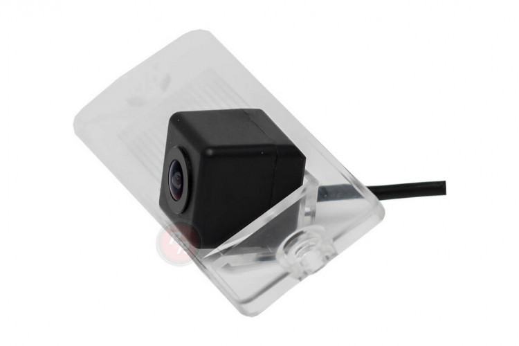 Камера заднего вида Redpower Premium MIT104 Mitsubishi Pajero 4 (2006+)