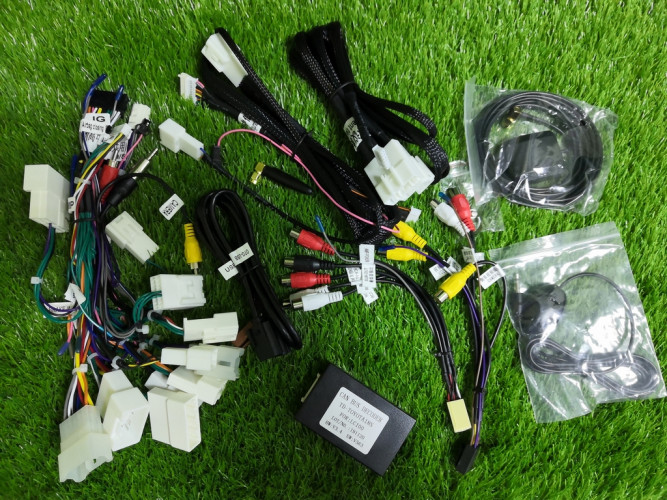 Штатная магнитола Tesla Carmedia ZF-1305-DSP Lexus LX 470