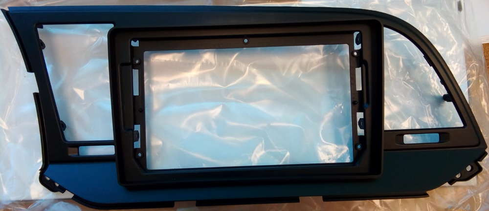 Штатная магнитола Redpower 75094B Hyundai Elantra 6-поколение AD (09.2015-07.2019) (чёрная)