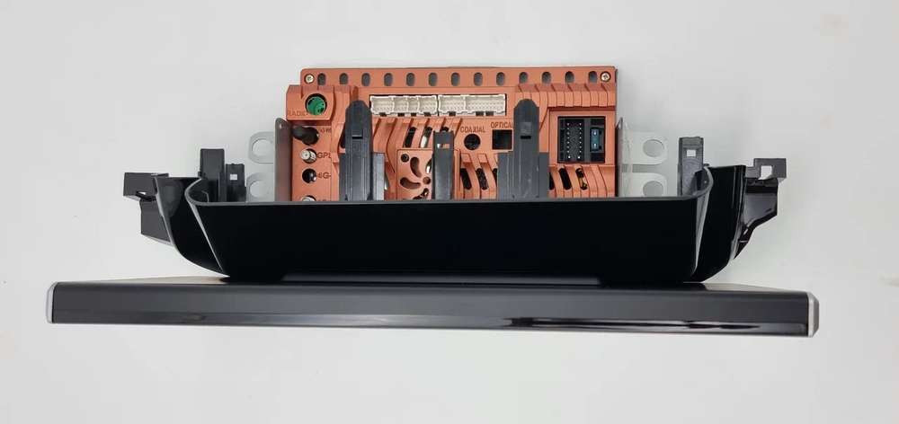 Штатная магнитола Сarmedia NH-T1207 Toyota Camry V70 2020+