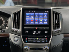 Навигационный блок Carmedia BNR-19LC Toyota Land Cruiser 200 2016+