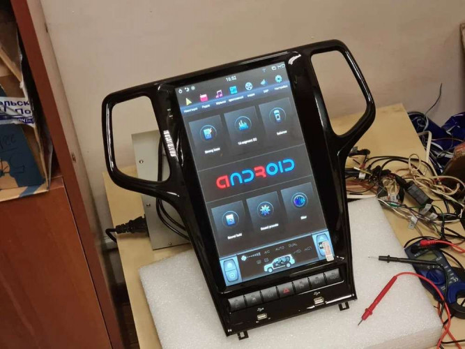 Штатная магнитола Tesla Carmedia ZF-1823B-Q6 Jeep Grand Cherokee 2013+ черная