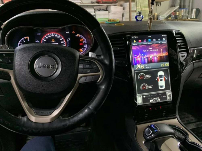 Штатная магнитола Tesla Carmedia ZF-1827B-Q6 Jeep Grand Cherokee (2008-2013) черная