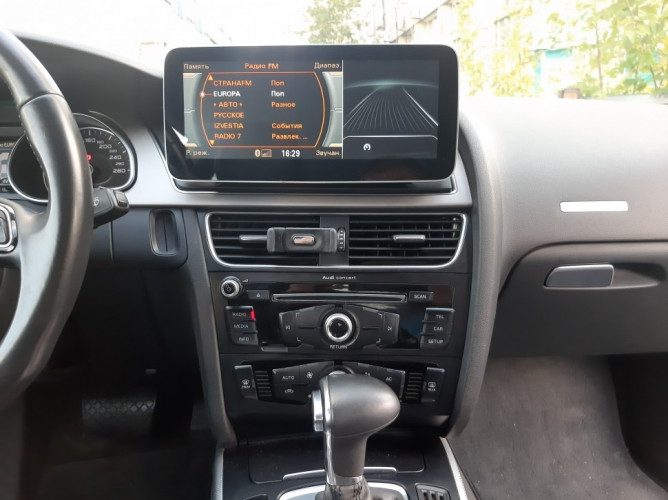 Штатная магнитола Radiola TC-8201 Audi A4 (2007-2013)