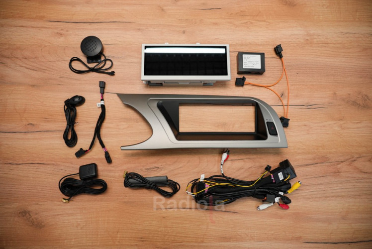 Штатная магнитола Radiola RDL-9607 2G MMI Audi A4 (2007-2012)